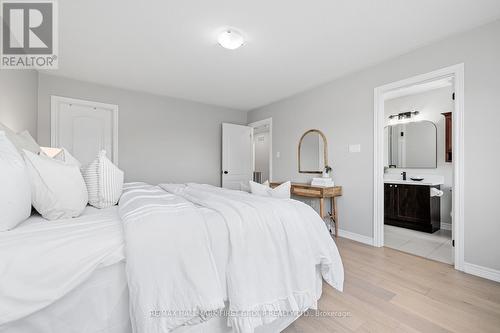 12 - 1290 Old Orchard Avenue, Pickering, ON - Indoor Photo Showing Bedroom