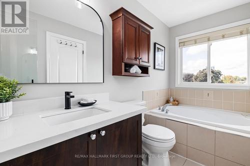 12 - 1290 Old Orchard Avenue, Pickering, ON - Indoor Photo Showing Bathroom