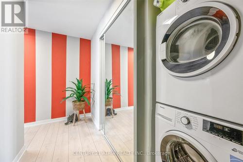 2711 - 60 Shuter Street, Toronto (Church-Yonge Corridor), ON - Indoor Photo Showing Laundry Room