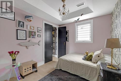 241 Lansdowne Avenue, Toronto (Little Portugal), ON - Indoor Photo Showing Bedroom