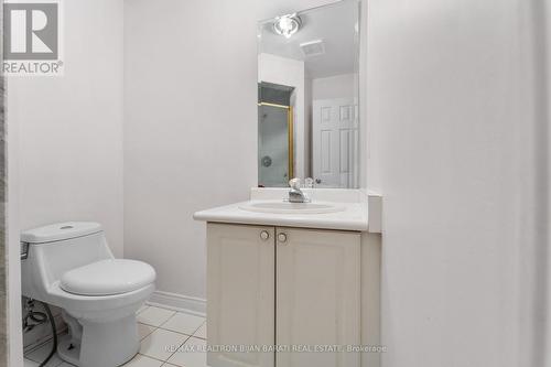 3022 Bayview Avenue, Toronto (Willowdale East), ON - Indoor Photo Showing Bathroom