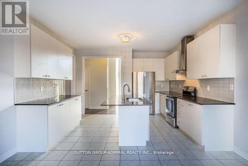 2045 Allison Street, Innisfil (Alcona), ON - Indoor Photo Showing Kitchen