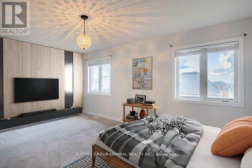 2045 Allison Street, Innisfil (Alcona), ON - Indoor Photo Showing Bedroom