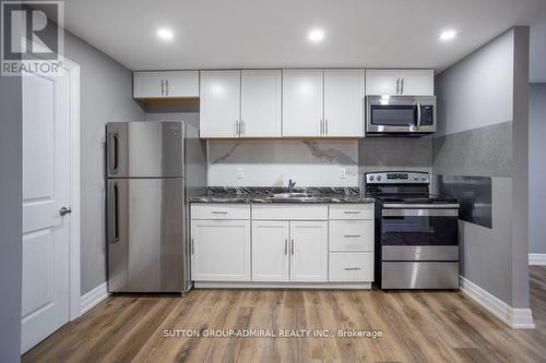 2045 Allison Street, Innisfil (Alcona), ON - Indoor Photo Showing Kitchen