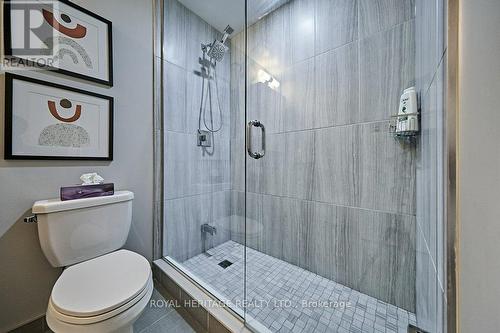 530 - 99 Eagle Rock Way, Vaughan (Maple), ON - Indoor Photo Showing Bathroom