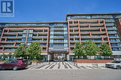 530 - 99 Eagle Rock Way, Vaughan (Maple), ON - Outdoor