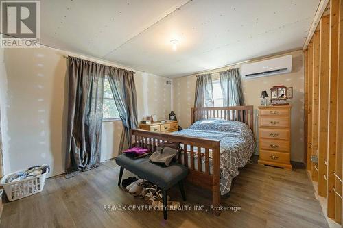 186 Balaclava Street, St. Thomas, ON - Indoor Photo Showing Bedroom