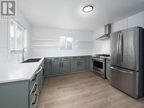 2670 Petersen Road, Prince George, BC - Indoor Photo Showing Kitchen With Double Sink With Upgraded Kitchen