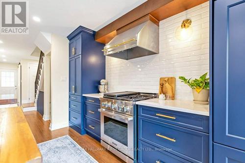 196 - 10 Bassett Boulevard, Whitby (Pringle Creek), ON - Indoor Photo Showing Kitchen