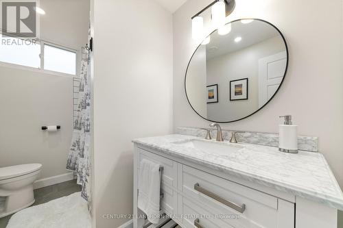 10 Spring Street, Prince Edward County (Picton), ON - Indoor Photo Showing Bathroom