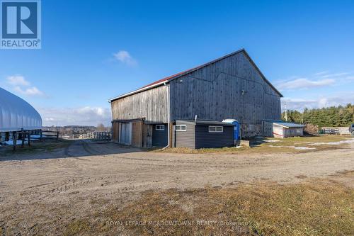 8863 Wellington 124 Road, Erin, ON - Outdoor With Exterior