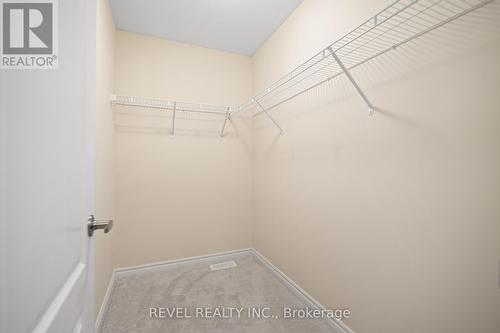 71 Sun Haven Lane, Thorold, ON - Indoor Photo Showing Other Room