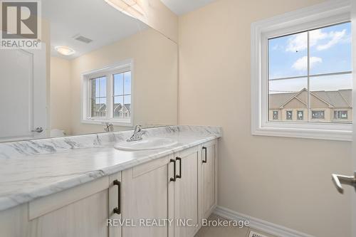 71 Sun Haven Lane, Thorold, ON - Indoor Photo Showing Bathroom