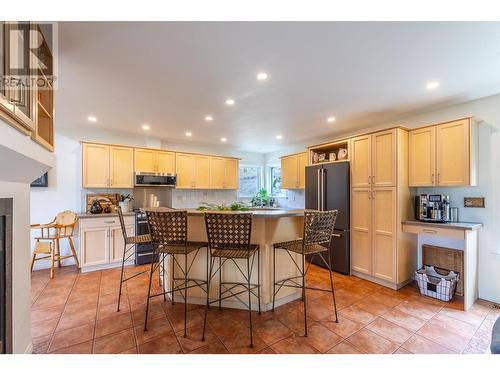 12019 Morrow Avenue, Summerland, BC - Indoor Photo Showing Kitchen