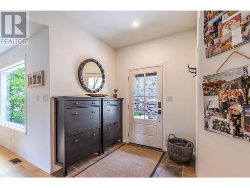 12019 Morrow Avenue, Summerland, BC - Indoor