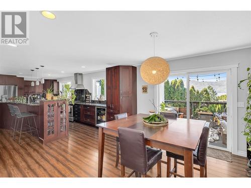 1185 Sunnyside Road, West Kelowna, BC - Indoor Photo Showing Dining Room