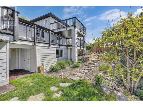 1185 Sunnyside Road, West Kelowna, BC - Outdoor