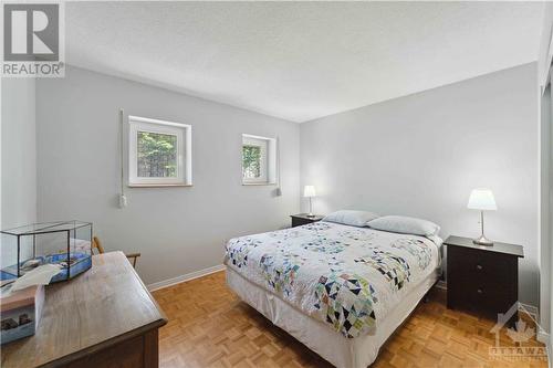 4113 Stagecoach Road, Osgoode, ON - Indoor Photo Showing Bedroom