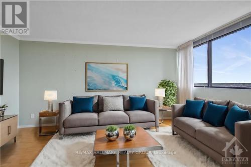 1303 - 1285 Cahill Avenue, Ottawa, ON - Indoor Photo Showing Living Room