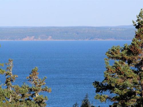 6989 Highway 16, Halfway Cove, NS 