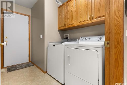 76 St Andrews Bay, Emerald Park, SK - Indoor Photo Showing Laundry Room