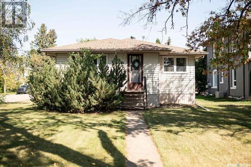 222 Macleod Avenue W, Melfort, SK - Outdoor