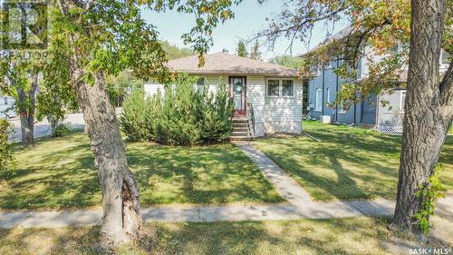 222 Macleod Avenue W, Melfort, SK - Outdoor