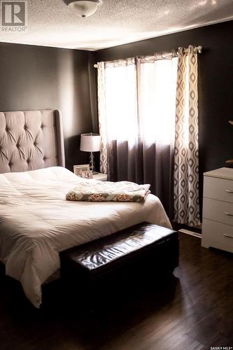 222 Macleod Avenue W, Melfort, SK - Indoor Photo Showing Bedroom