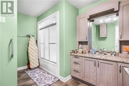 950 Roch Street, Hawkesbury, ON - Indoor Photo Showing Bathroom