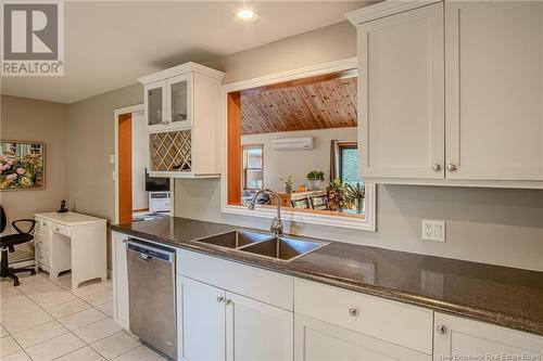 301 Inglewood Drive, Grand Bay-Westfield, NB - Indoor Photo Showing Kitchen With Double Sink