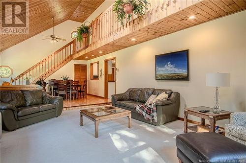 301 Inglewood Drive, Grand Bay-Westfield, NB - Indoor Photo Showing Living Room