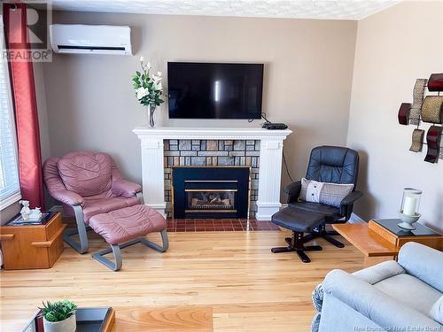 190 North, Moncton, NB - Indoor Photo Showing Living Room With Fireplace