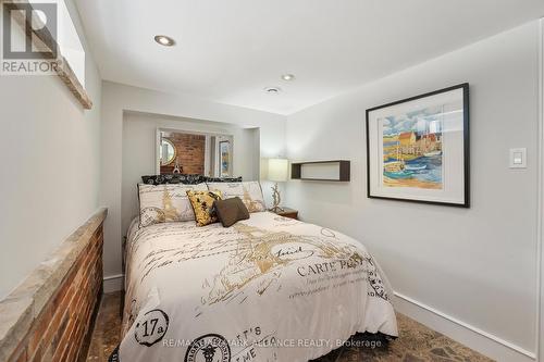 1089 Churchill Avenue, Oakville (College Park), ON - Indoor Photo Showing Bedroom