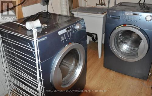 5 - 2056 Marine Drive, Oakville (Bronte West), ON - Indoor Photo Showing Laundry Room