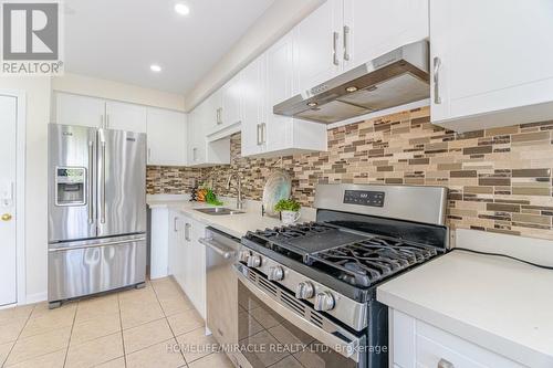 1434 Pate Court, Mississauga (East Credit), ON - Indoor Photo Showing Kitchen With Upgraded Kitchen