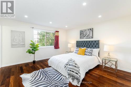 1434 Pate Court, Mississauga (East Credit), ON - Indoor Photo Showing Bedroom