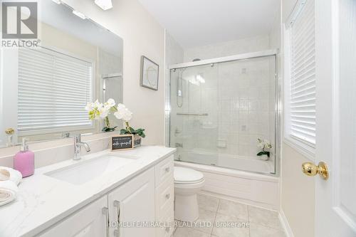 1434 Pate Court, Mississauga (East Credit), ON - Indoor Photo Showing Bathroom