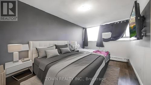 203 - 1050 Stainton Drive E, Mississauga, ON - Indoor Photo Showing Bedroom