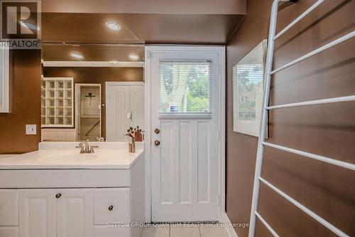 847 Edistel Crescent, Mississauga (Lorne Park), ON - Indoor Photo Showing Bathroom