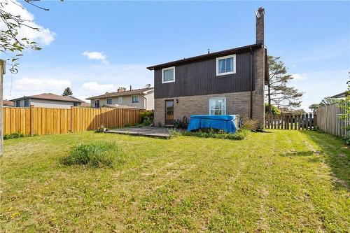 7693 Ronnie Crescent, Niagara Falls, ON - Outdoor With Backyard With Exterior