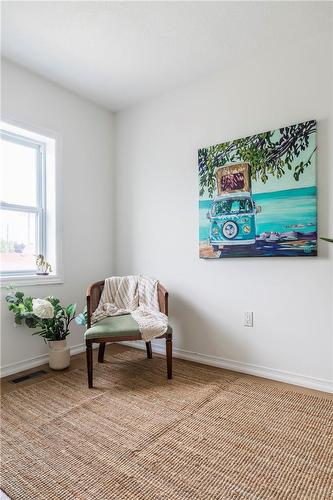 173 Simcoe Street E, Hamilton, ON - Indoor Photo Showing Other Room