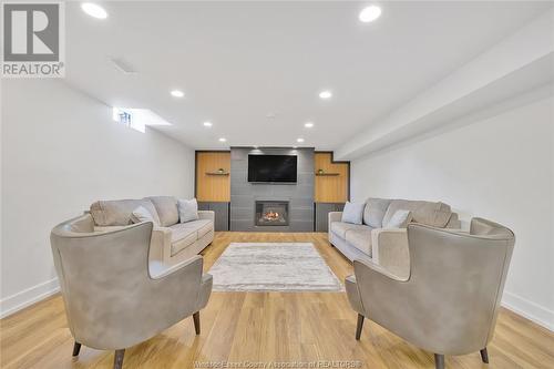 429 Leffler, Lakeshore, ON - Indoor With Fireplace