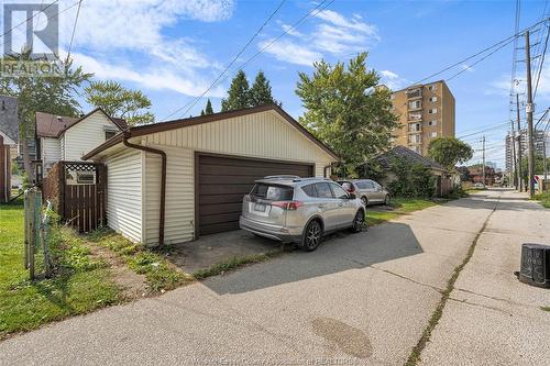 362 Janette Avenue, Windsor, ON - Outdoor