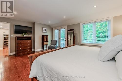 586 Eastgate Walk, Waterloo, ON - Indoor Photo Showing Bedroom