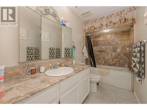 310 Kappel Street, Sicamous, BC - Indoor Photo Showing Bathroom