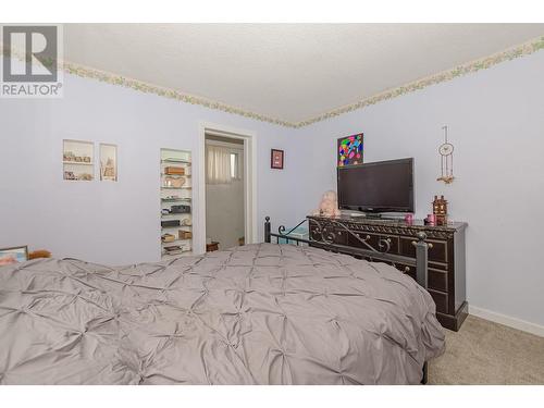 310 Kappel Street, Sicamous, BC - Indoor Photo Showing Bedroom