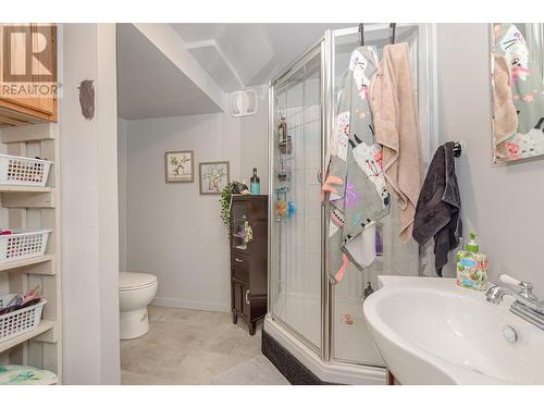 310 Kappel Street, Sicamous, BC - Indoor Photo Showing Bathroom