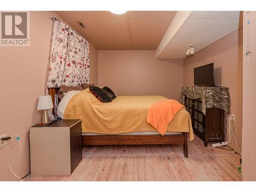 310 Kappel Street, Sicamous, BC - Indoor Photo Showing Bedroom