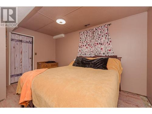 310 Kappel Street, Sicamous, BC - Indoor Photo Showing Bedroom