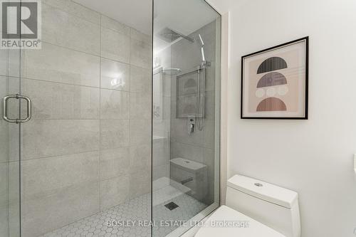 1019 - 230 Queens Quay W, Toronto (Waterfront Communities), ON - Indoor Photo Showing Bathroom